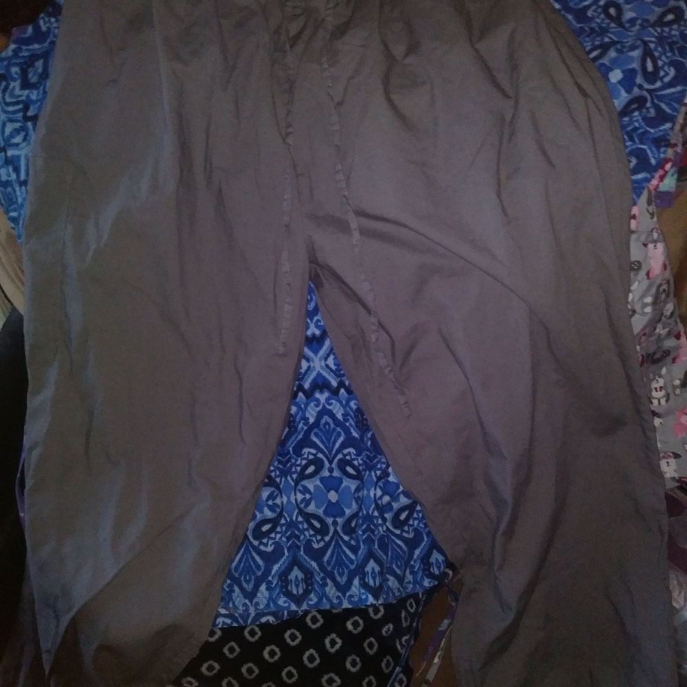 Plus size scrubs - Picture 6 of 7